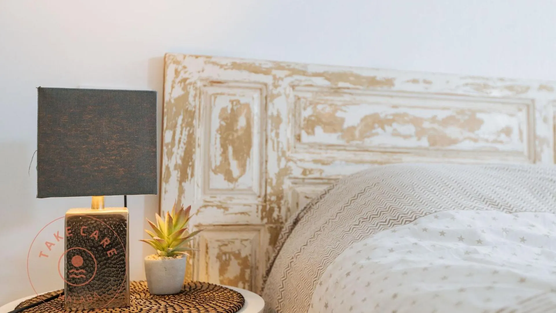 Cosy Apartment In Malaga Centro - Tcm contacts